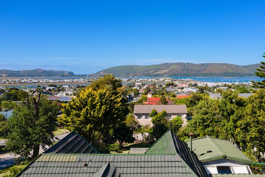 4 Bedroom Property for Sale in Knysna Central Western Cape